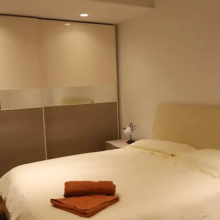 Luxury Seafront With Valletta Views Apartment *