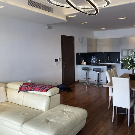 Luxury Seafront With Valletta Views سليمة